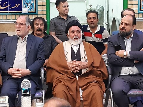 تصاویر: برگزاری محفل انس با قرآن در مرکز هییت علی اصغری فین بزرگ کاشان