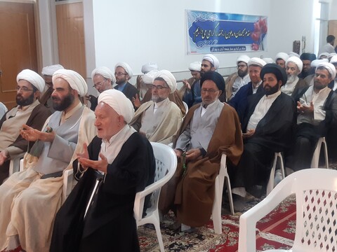 تصاویر:گردهمایی مبلغان دینی ،ائمه جماعات و روحانیون شهرستان آران وبیدگل