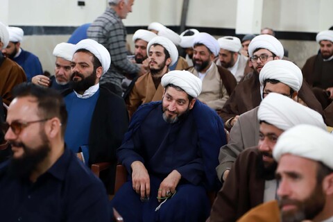 تصاویر / دیدار علما و مبلغین تویسرکان با نماینده ولی فقیه در استان همدان