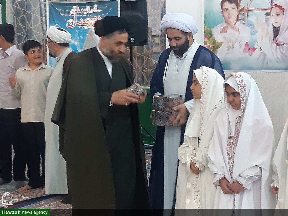 جشن بزرگ «روزه اولیها» در مصلای نماز جمعه نوش آباد برگزار شد + عکس