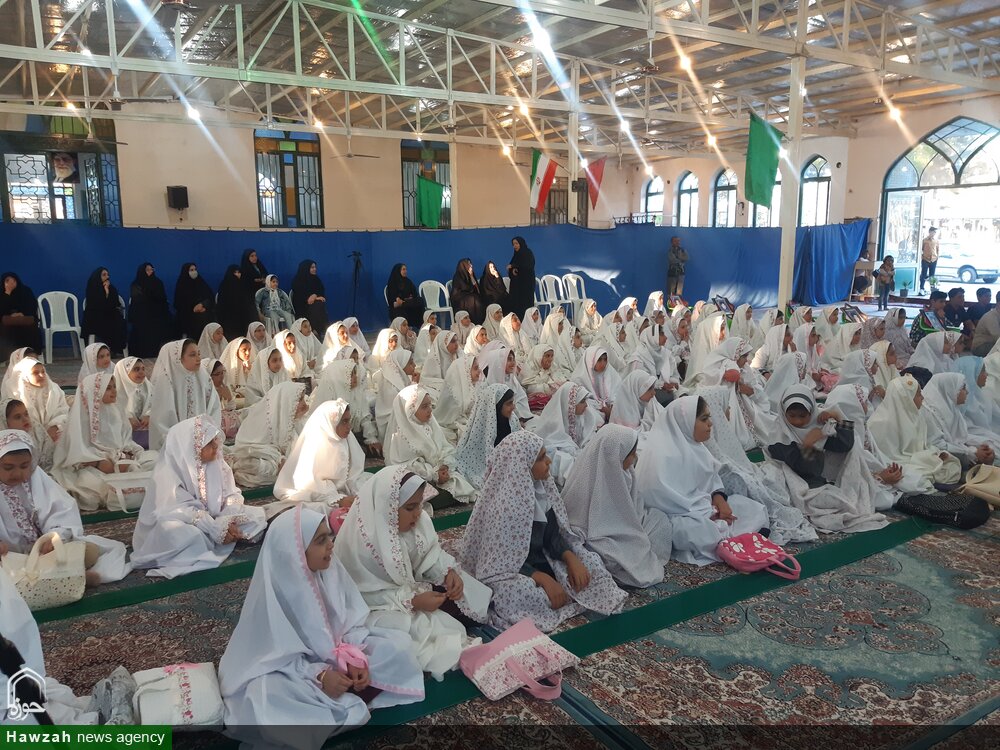 جشن بزرگ «روزه اولیها» در مصلای نماز جمعه نوش آباد برگزار شد + عکس