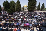 حضور ۱۳۰ هزار نمازگزار در نماز جمعه  در مسجد الاقصی