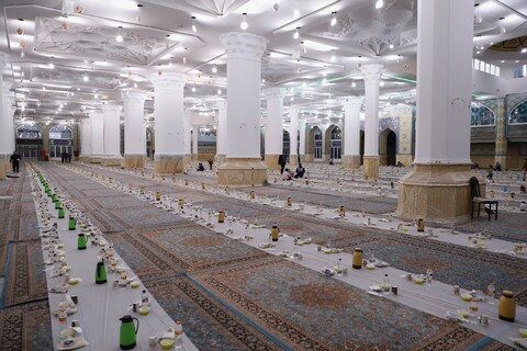 تصاویر/ سفره افطاری در مسجد مقدس جمکران