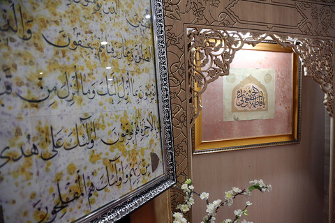 نمایش ۱۴ قرآن از ۱۴ قرن در نمایشگاه فصلی در حرم حضرت معصومه(س)