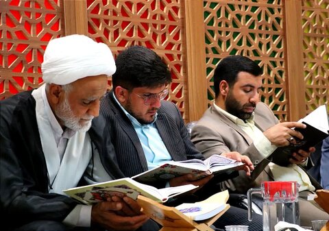 تصاویر| محفل انس با قرآن کریم مجموعه قضایی استان فارس