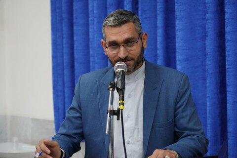 تصاویر دیدار گروه های جهادی فعال مساجد لرستان با نماینده ولی فقیه در استان