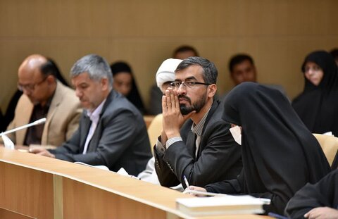 تصاویر| برگزاری جلسه شورای فرهنگ عمومی استان فارس
