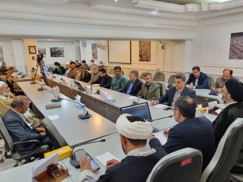 دومین نشست فرهنگی افغانستانی‌های مقیم کاشان با نماینده ولی فقیه