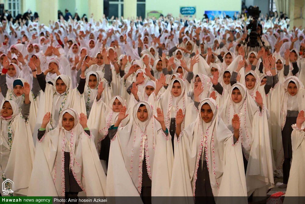 تصاویر / برگزاری مراسم جشن تکلیف دختران همدانی