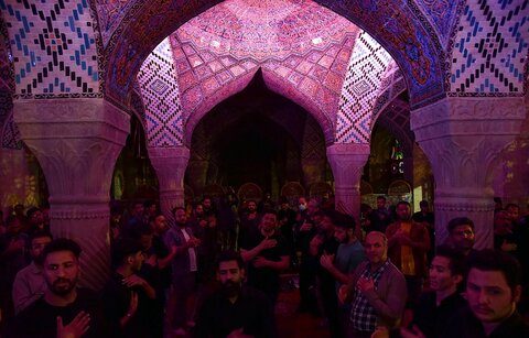 تصاویر| مراسم شب 19 ماه مبارک رمضان در مسجد تاریخی نصیر الملک
