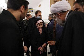 تصاویر/ حضور تولیت آستان قدس رضوی در جمع خانواده‌های شهدا و رزمندگان تیپ فاطمیون