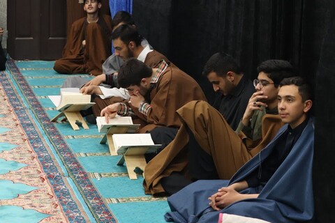 تصاویر/ نشست علمی با موضوع تدبر در قرآن در مدرسه علمیه امام خامنه ای ارومیه