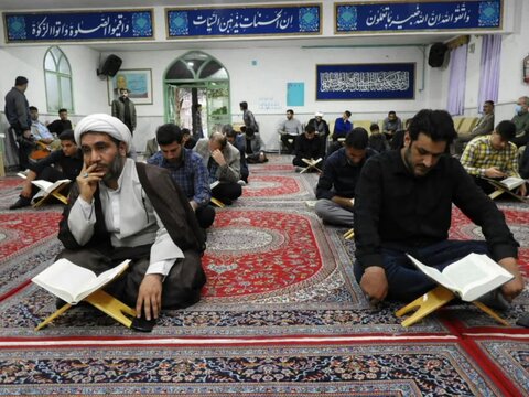تصاویر محفل انس با قرآن در خرم آباد