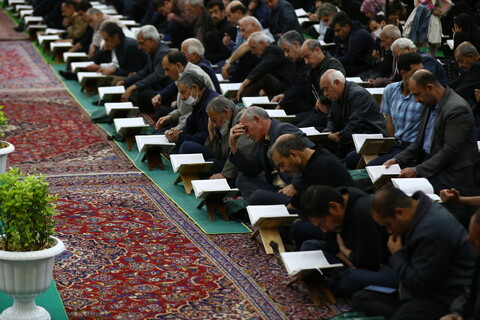 مراسم جزء خوانی قرآن کریم در حسینیه بزرگ رضوی اصفهان‎‎