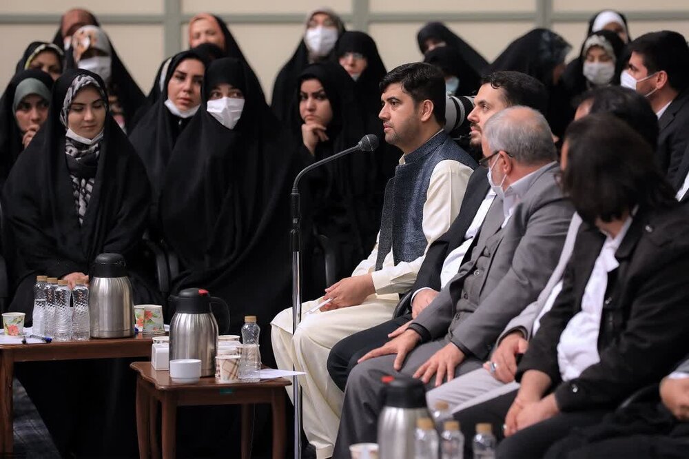 اردو و فارسی شاعری کی نمائندہ آواز / بیت رہبری کی شعری نشست میں پاکستان کی نمائندگی کا اعزاز