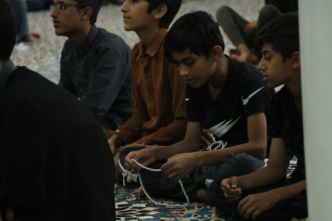 تصاویر/ مراسم احیا شب بیست و یکم ماه مبارک رمضان در شهر سندرک