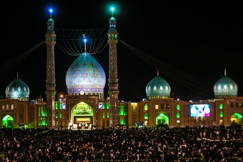 تصاویر/ آیین احیای شب بیست‌ و یکم ماه رمضان در مسجد جمکران