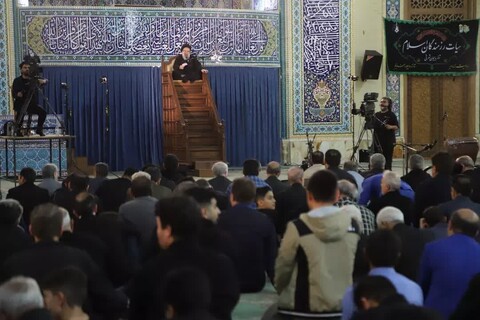 تصاویر/ مراسم احیای دومین شب از لیالی قدر در مصلی امام خمینی(ره)تبریز
