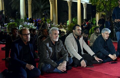 تصاویر| مراسم احیا شب قدر در حافظیه شیراز
