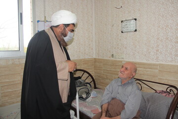 تصاویر/ بازدید  مدیر حوزه علمیه استان قزوین از آسایشگاه سالمندان قزوین