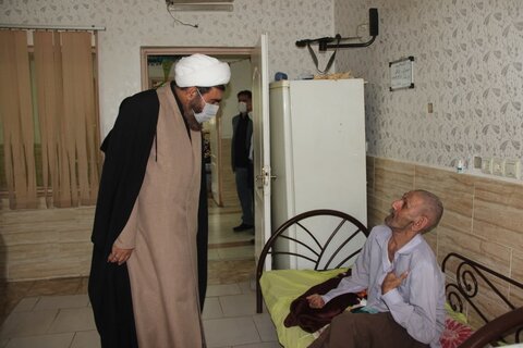 تصاویر / بازدید مدیر حوزه علمیه استان قزوین از آسایشگاه سالمندان قزوین