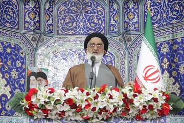 همبستگی مردم نقشه آمریکا و رژیم صهیونی را نابود کرد / «وحدت» راهکار جهانی‌سازی اسلام است