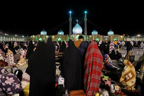 تصاویر/ مراسم احیای شب بیست وسوم ماه مبارک رمضان در مسجد مقدس جمکران