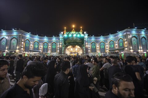 مراسم احیای شب بیست و سوم ماه مبارک رمضان در حرم حضرت عباس (ع)
