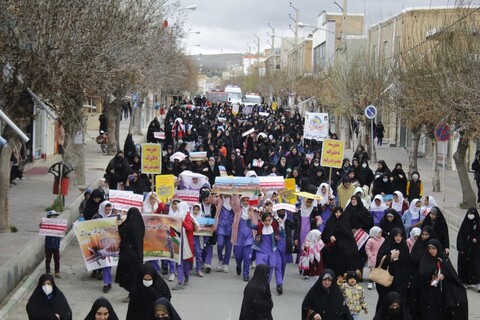تصاویر/ راهپیمایی روز قدس در تکاب