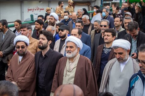 تصاویر / حضور مردم وروحانیت در مراسم راهپیمایی روز قدس