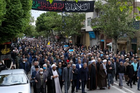 تصاویر / حضور مردم وروحانیت در مراسم راهپیمایی روز قدس