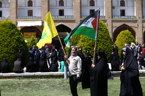 راهپیمایی حماسی مردم روزدار اصفهان در روز قدس
