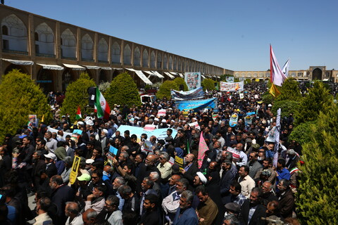 راهپیمایی حماسی مردم روزدار اصفهان در روز قدس