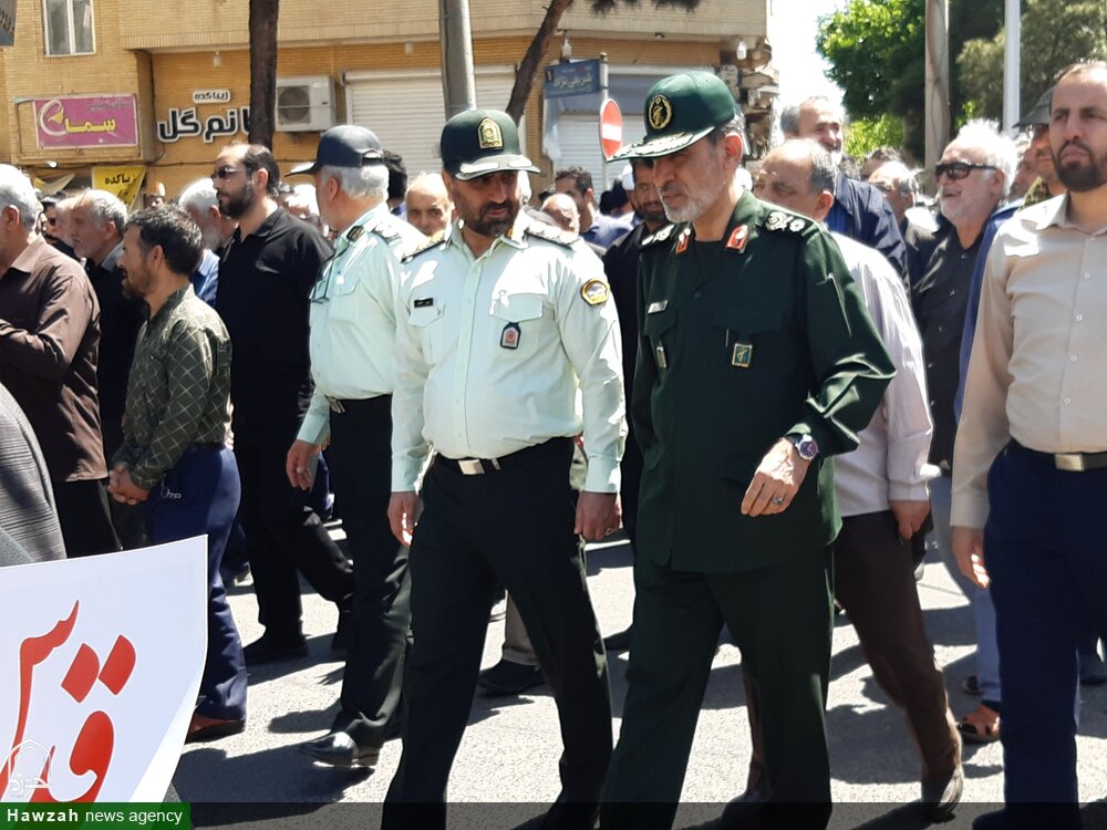 خروش مردم کاشان در حمایت از قدس