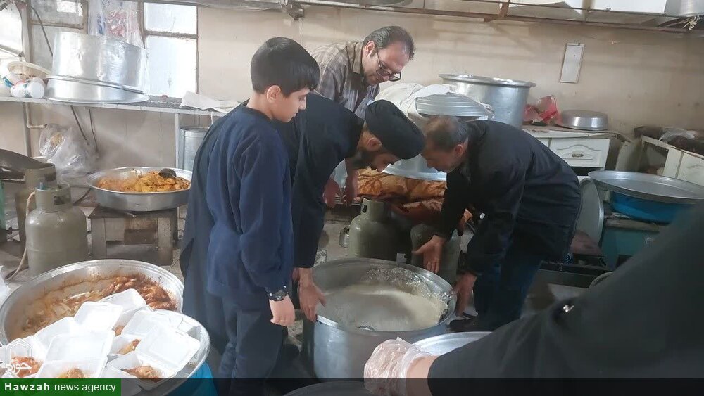 توزیع ۲۰۰ بسته معیشتی بین نیازمندان تبریزی