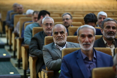 گردهمایی پیشکسوتان بسیج دانش آموزی اصفهان‎‎