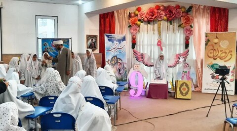 تصاویر/ جشن روزه اولی ها در مدرسه علمیه الزهرا (س) ارومیه