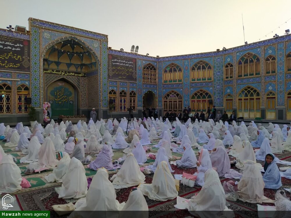 جشن بزرگ ۴۰۰ روزه اولی مدارس دخترانه آران و بیدگل برگزار شد +عکس