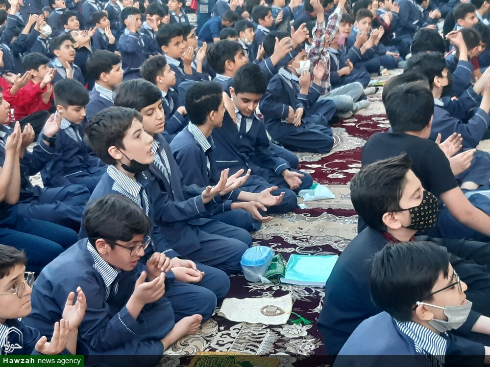 سه سفارش امام جمعه کاشان به دانشآموزان