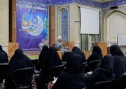 اعتکاف رمضانی طلاب خواهر در حرم رضوی آغاز شد