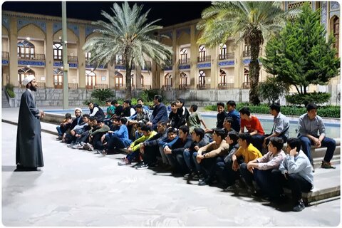 تصاویر/ حضور و بازدید دانش آموزان مدرسه معلم یک گرگان از مدرسه علمیه امام خمینی(ره)