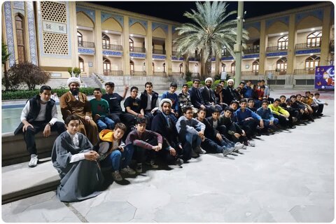 تصاویر/ حضور و بازدید دانش آموزان مدرسه معلم یک گرگان از مدرسه علمیه امام خمینی(ره)