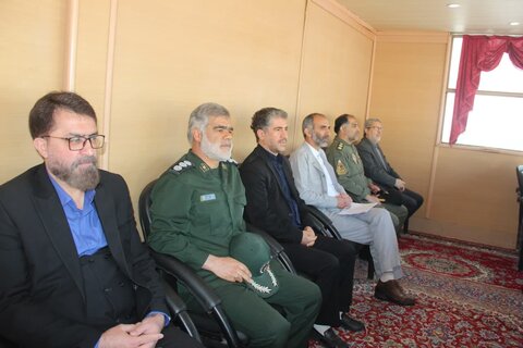 تصاویر / مراسم روز ارتش با حضور نماینده ولی فقیه در استان قزوین