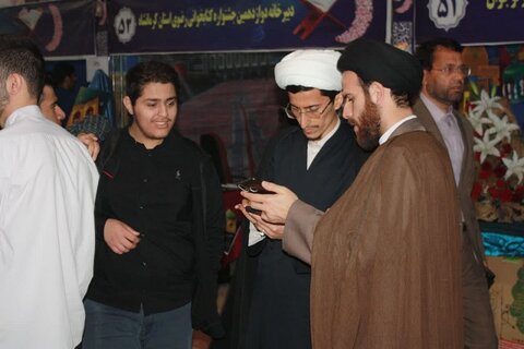 تصاویر/ حضور فعال حوزه علمیه در نمایشگاه قرآن کرمانشاه