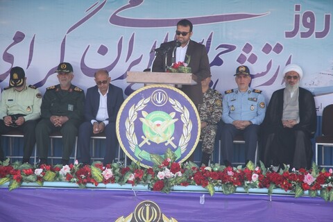 رژه ارتش در بوشهر