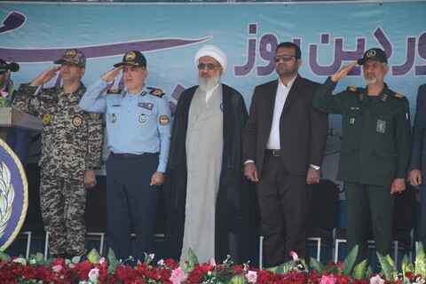 رژه ارتش در بوشهر