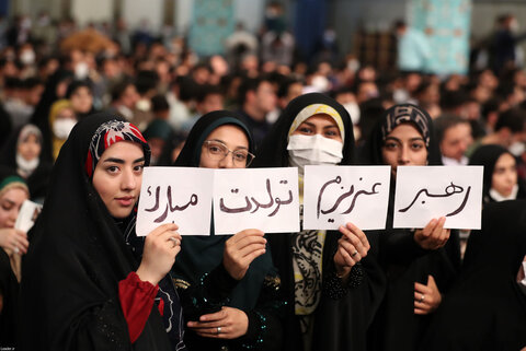 تصاویر/ دیدار جمعی از دانشجویان و نمایندگان تشکل‌های دانشجویی با رهبر معظم انقلاب