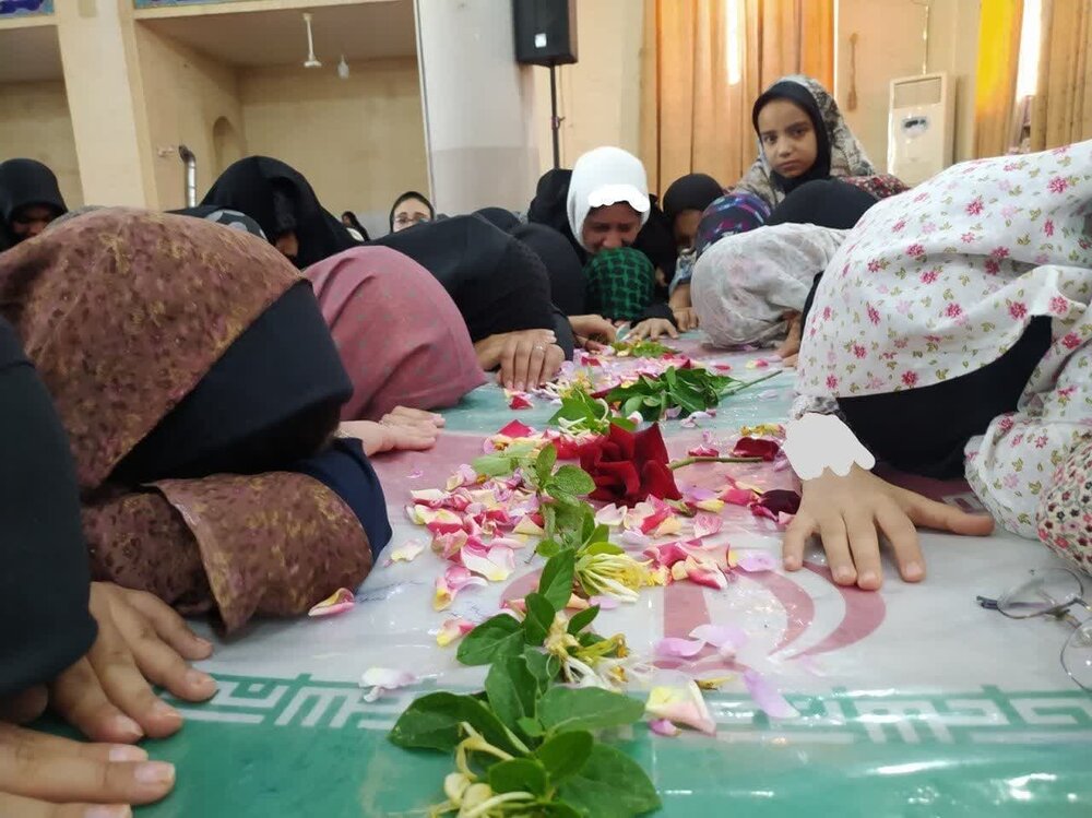 برگزاری اعتکاف رمضانیه ویژه دختران و بانوان اردکانی + عکس
