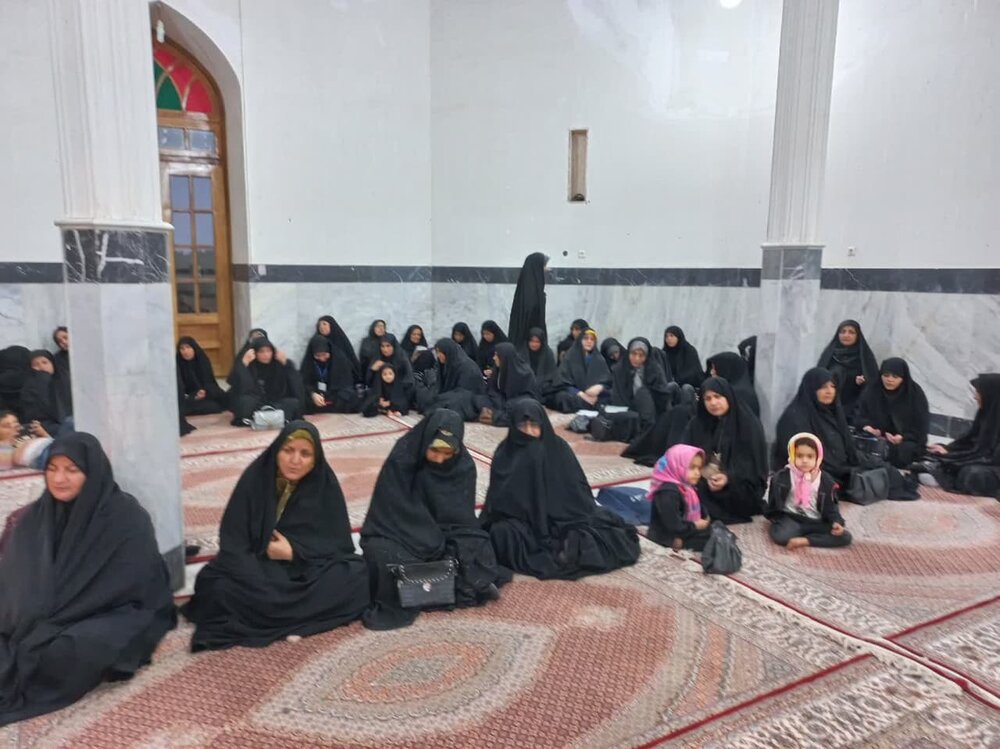 برگزاری اردوی زیارتی فرهنگی نهاد امامت جمعه آران و بیدگل + عکس