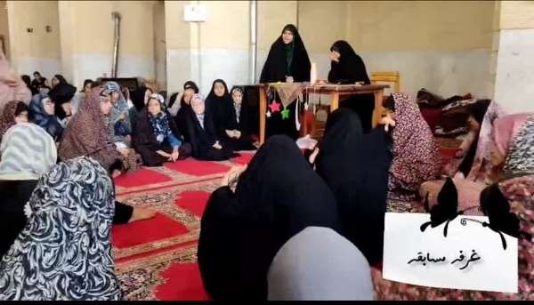 اعزام بانوان طلبه احمدآبادی به اعتکافهای رمضانیه